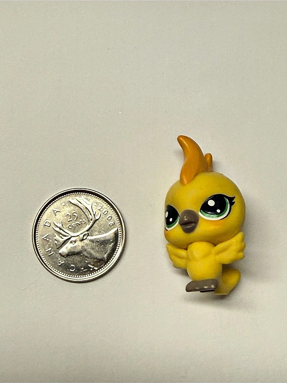 Hasbro Littlest Pet Shop (Series 1) #1-83 Skyla McTiel Yellow Bird Figure